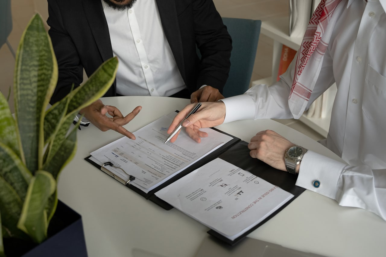 How to Review a Vendor Contract (Step by Step)